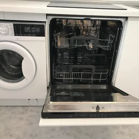 Cura Marina - Seaside Escape Close To The Appartamento